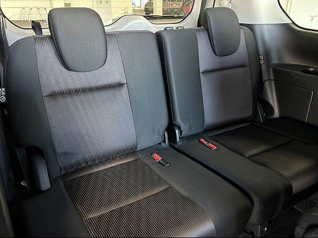 Nissan SERENA 2017-01 25503-6