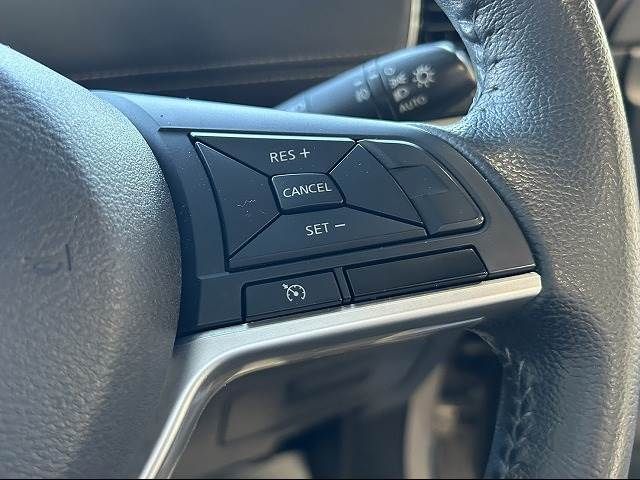 Nissan SERENA 2017-01 25503-9