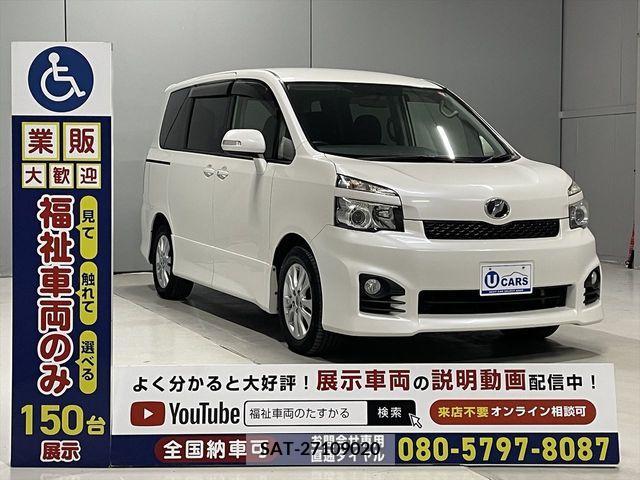 Toyota VOXY 2011-06 370434-16