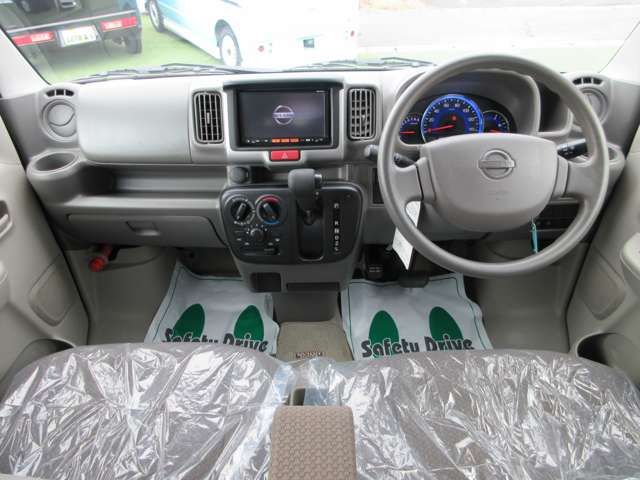 Nissan CLIPPER 2015-09 16782-2