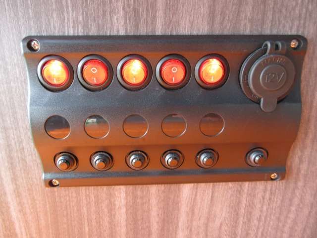 Nissan CLIPPER 2015-09 16782-6