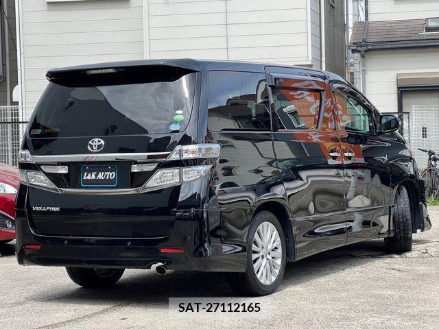 Toyota VELLFIRE 2013-03 257099-1