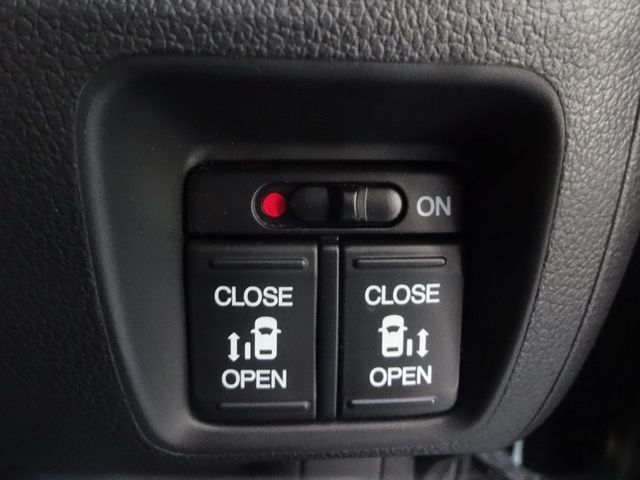 Honda N BOX CUSTOM 2017-07 180698-22