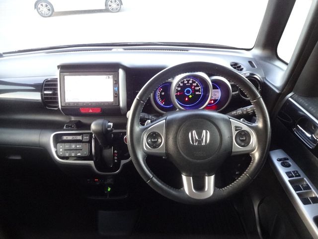 Honda N BOX CUSTOM 2017-07 180698-11