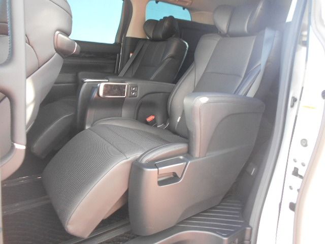 Toyota VELLFIRE 2019-01 28610-9
