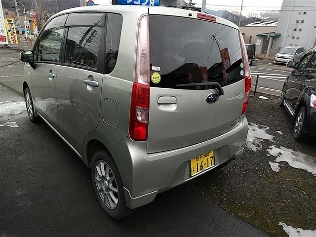 Subaru STELLA 2012-06 762-1