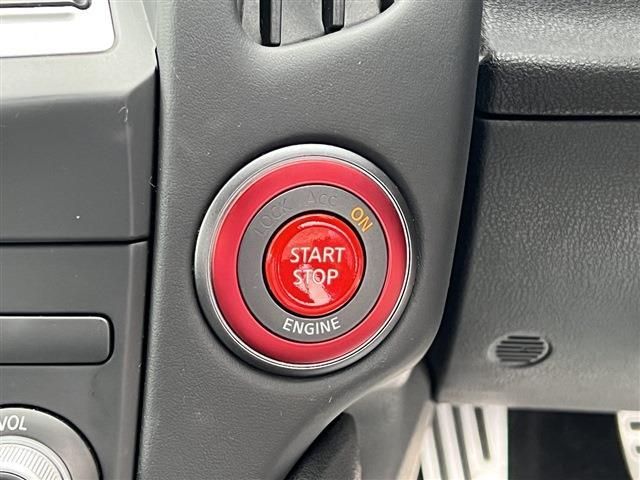 Nissan FAIRLADY Z 2015-03 4694-16