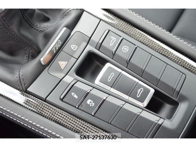 Porsche 718 Boxster 2024-02 335329-14