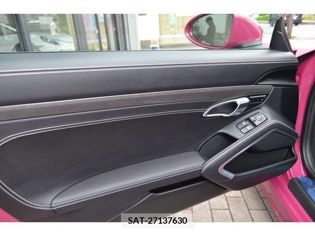 Porsche 718 Boxster 2024-02 335329-17