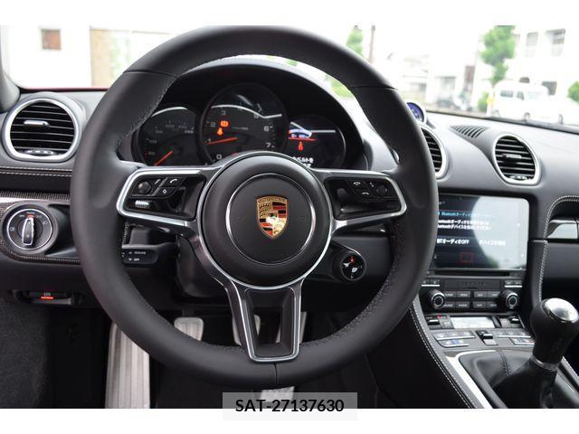 Porsche 718 Boxster 2024-02 335329-12