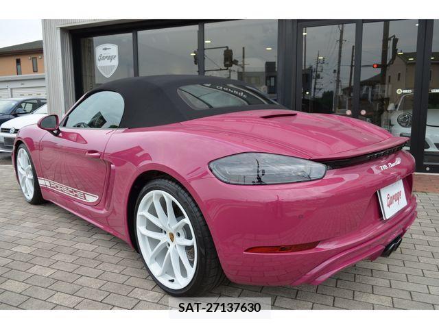Porsche 718 Boxster 2024-02 335329-9