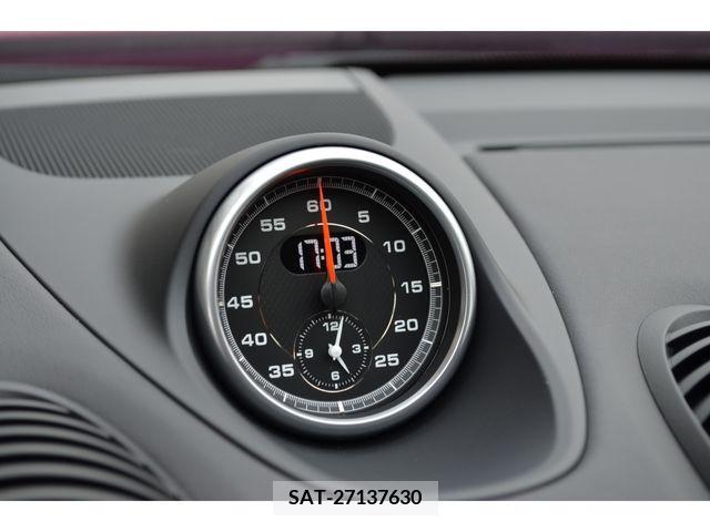 Porsche 718 Boxster 2024-02 335329-3