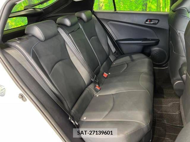 Toyota PRIUS 2018-02 322385-10