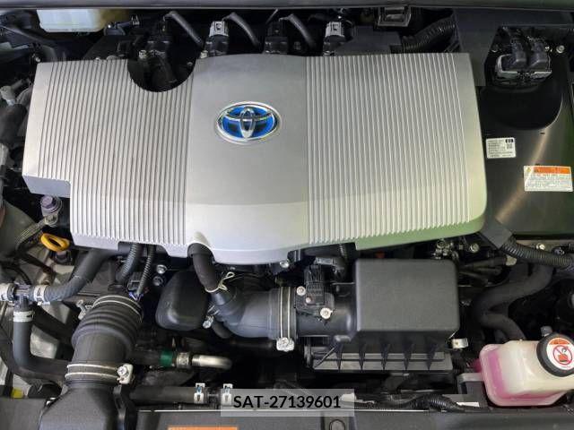 Toyota PRIUS 2018-02 322385-18