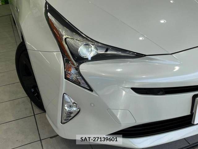 Toyota PRIUS 2018-02 322385-12