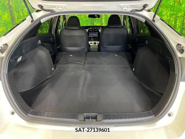 Toyota PRIUS 2018-02 322385-11