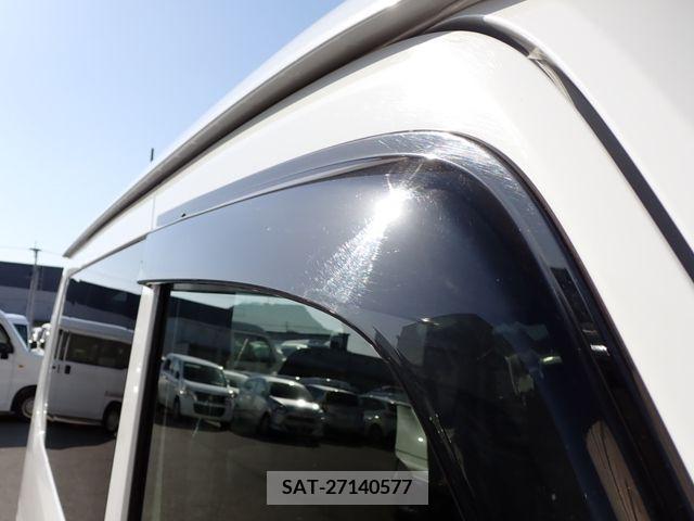 Honda N-VAN 2020-02 222818-21