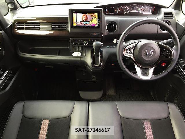 Honda N BOX CUSTOM 2020-08 364819-1
