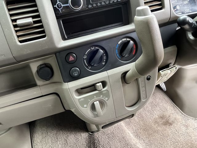 Suzuki EVERY 2013-08 24998-13