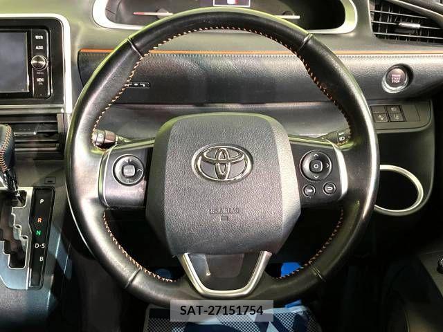 Toyota SIENTA 2018-05 314681-11