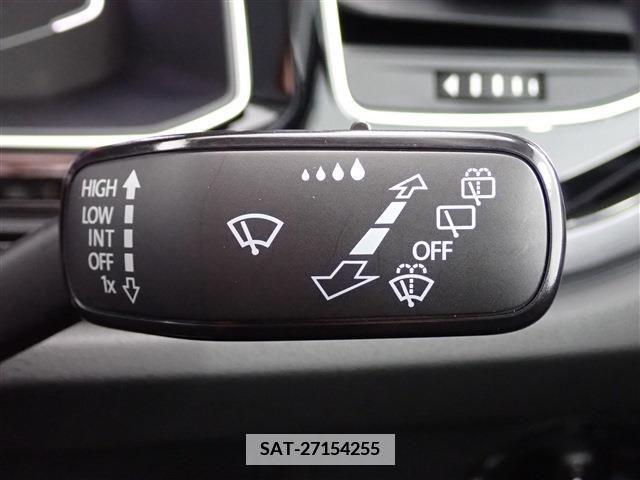 VolksWagen POLO 2022-09 335945-24