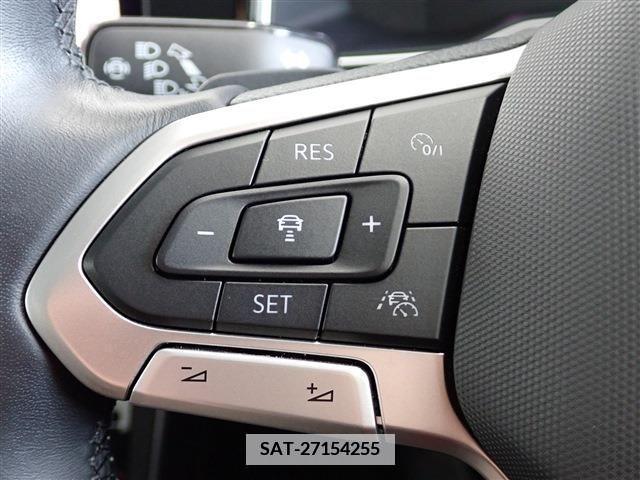 VolksWagen POLO 2022-09 335945-22