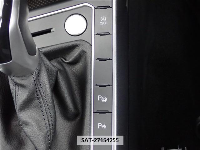 VolksWagen POLO 2022-09 335945-16
