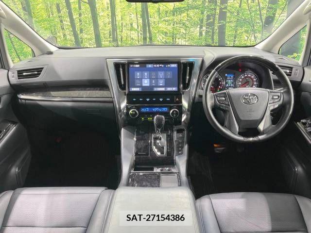 Toyota VELLFIRE 2019-04 336787-1