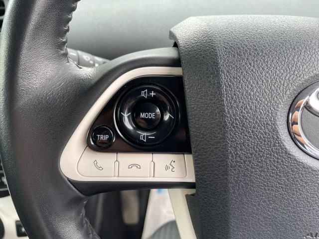 Toyota PRIUS 2016-05 6339-10