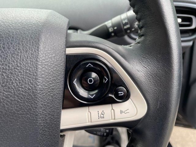 Toyota PRIUS 2016-05 6339-11