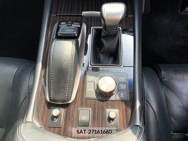 Lexus LS 2015-03 234789-7