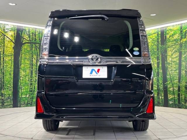 Toyota VOXY 2015-01 24766-15