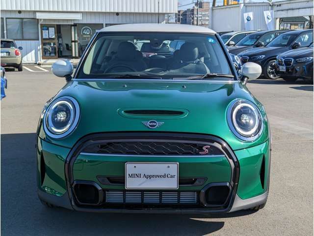 Bmw MINI 2022-08 23023-3