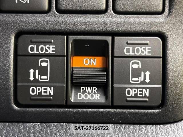 Toyota VOXY 2019-05 321651-5