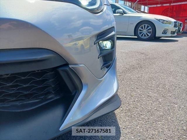 Toyota 86 2016-10 348191-29