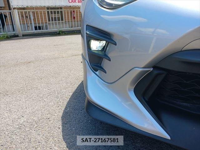 Toyota 86 2016-10 348191-28