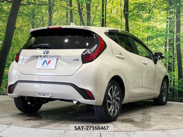 Toyota AQUA 2021-11 260168-17