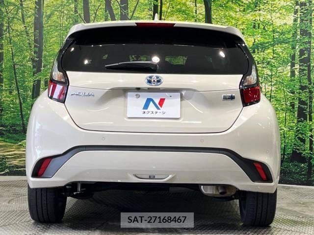 Toyota AQUA 2021-11 260168-15