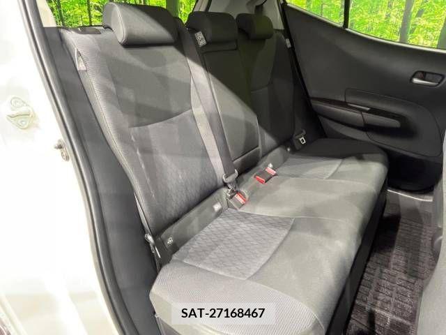 Toyota AQUA 2021-11 260168-9