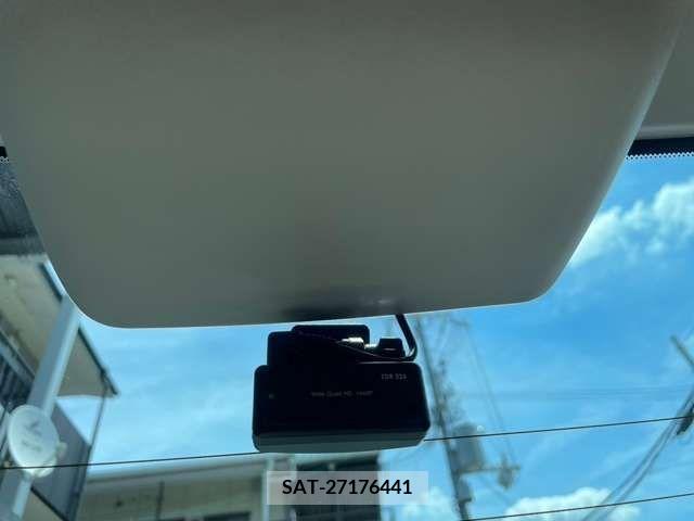Mazda BIANTE 2011-06 356780-18