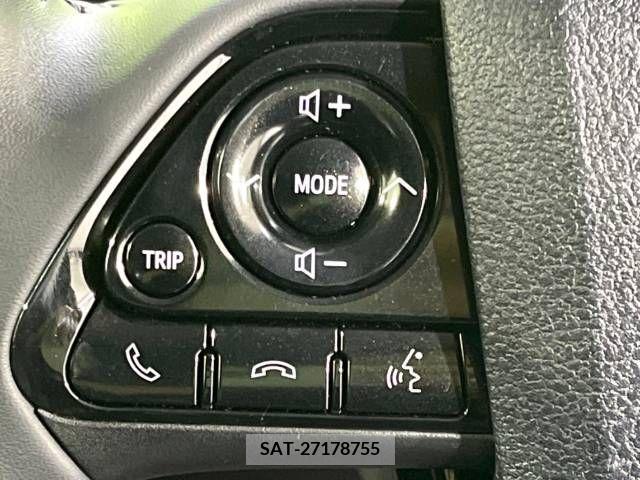 Toyota PRIUS 2019-05 383164-7