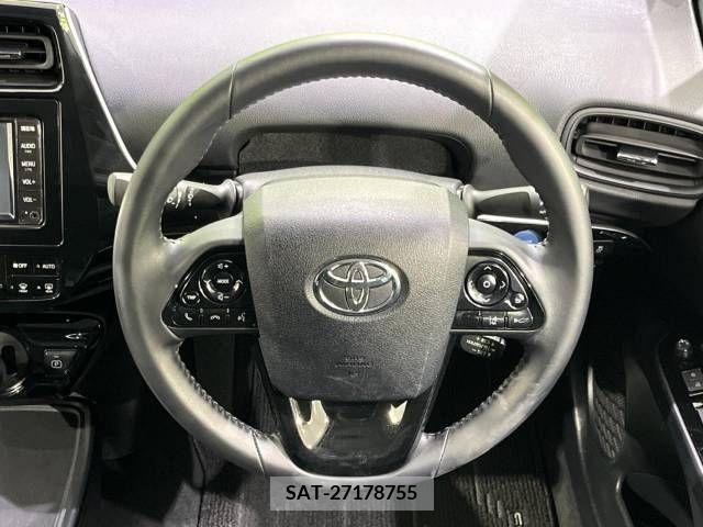 Toyota PRIUS 2019-05 383164-11