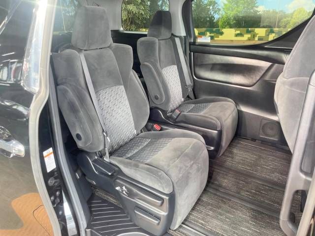 Toyota ALPHARD 2017-03 16989-9
