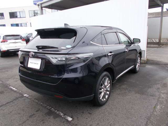 Toyota HARRIER 2014-09 8000-2