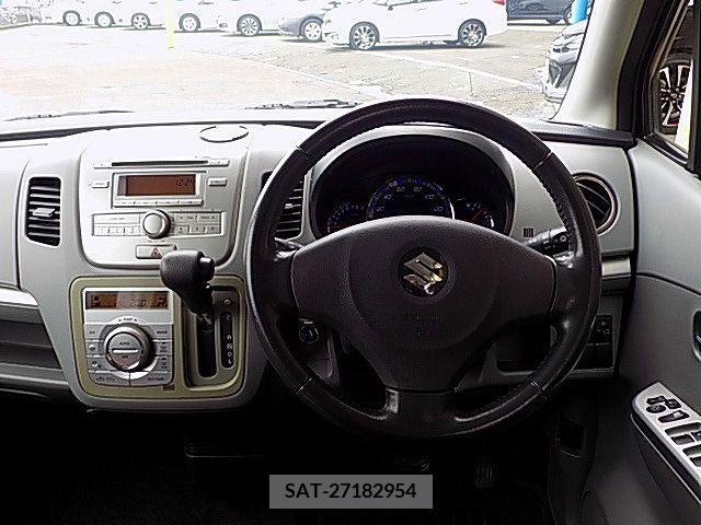 Suzuki WAGON R 2010-10 289831-1