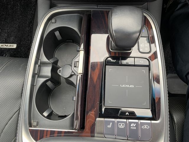 Lexus LS 2017-11 4297-27