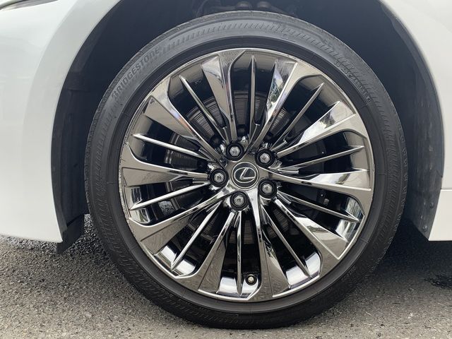 Lexus LS 2017-11 4297-11