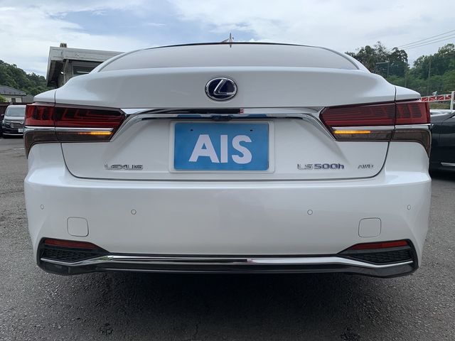 Lexus LS 2017-11 4297-6