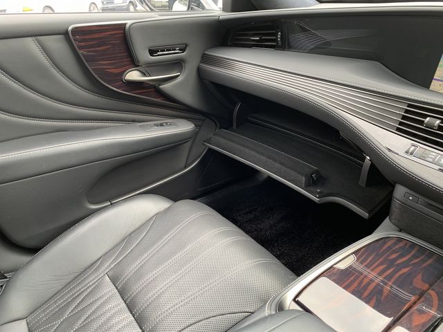 Lexus LS 2017-11 4297-28