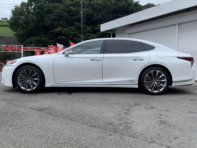 Lexus LS 2017-11 4297-8